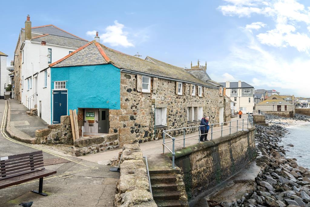 Lot: 34 - GROUND FLOOR PREMISES IN SOUGHT AFTER LOCATION - External view of property